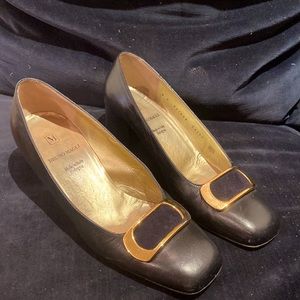 VINTAGE Bruno Magli Black Buckle leather Pumps